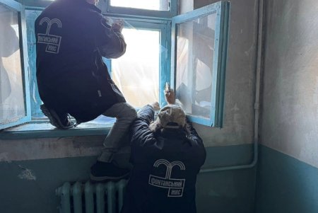 Комунальники завершують роботи з ліквідації наслідків ракетного удару по Одесі (фото) Комунальники завершують роботи з ліквідації наслідків ракетного удару по Одесі (фото)