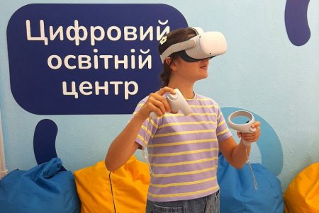 Одеські школярі можуть надолужити освітні втрати у Цифрових центрах (фото)