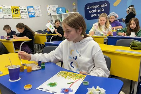Одеські школярі можуть надолужити освітні втрати у Цифрових центрах (фото)