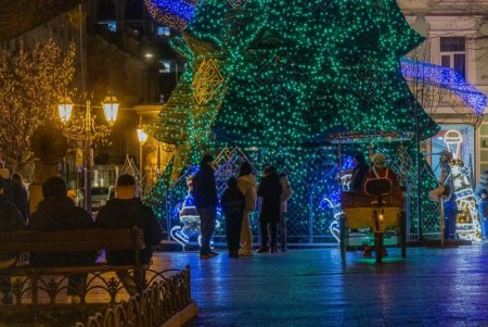 Атмосфера передноворічної Одеси (фоторепортаж)