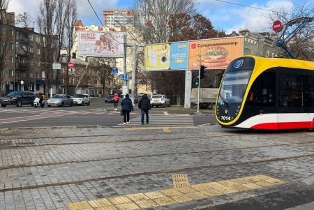 В Одесі ремонтують тротуари та облаштовують пандуси (фото)