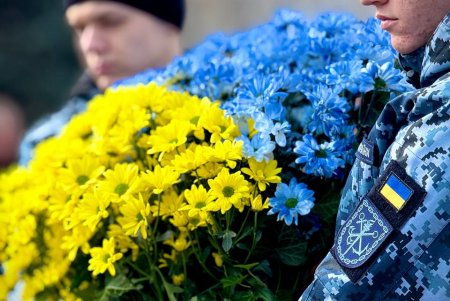 Одеса вшановує пам'ять Героїв Небесної Сотні (фото) Одеса вшановує пам'ять Героїв Небесної Сотні (фото)