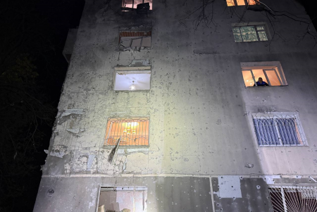 Одеса зазнала масованої атаки ударними безпілотниками. Є постраждалі (фото, відео)