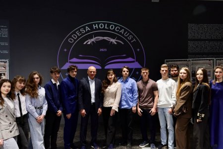 У Прохоровському сквері вшанували памʼять Праведників народів світу (фото, відео)