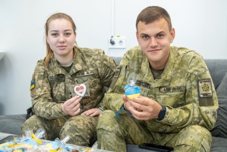 Одесити здавали донорську кров у вишиванках (фото)