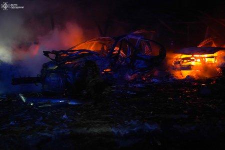 Одеська область: рятувальники ліквідували пожежу після ворожої атаки (фото)