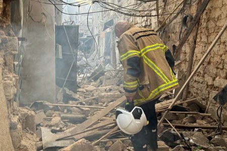 Внаслідок атаки ворога є постраждалі, пошкоджено житлові будинки, інклюзивний центр, дитячий садок (фото)