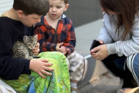 Геннадій Труханов: Ворог завдав удару по житловому кварталу щільної забудови, але ми зробимо все можливе, аби тут тривало життя (фото)