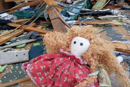 Геннадій Труханов: Ворог завдав удару по житловому кварталу щільної забудови, але ми зробимо все можливе, аби тут тривало життя (фото)