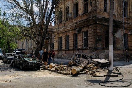  Внаслідок атаки ушкоджено понад 50 будинків, розбито близько 900 вікон: допомоги потребують мешканці 400 квартир (фото, відео)