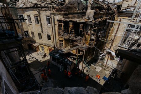  Внаслідок атаки ушкоджено понад 50 будинків, розбито близько 900 вікон: допомоги потребують мешканці 400 квартир (фото, відео)