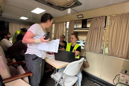 На місці ліквідації наслідків ворожої атаки розгорнуто міський оперативний штаб (фото)