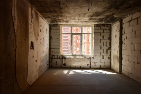 В Одесі повністю відновлено будинок на вул. Середній, пошкоджений внаслідок ракетного удару (фото)