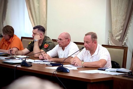 Мер Одеси провів засідання з організаціями ветеранів та сімей загиблих Героїв (фото)