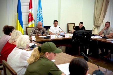 Мер Одеси провів засідання з організаціями ветеранів та сімей загиблих Героїв (фото)