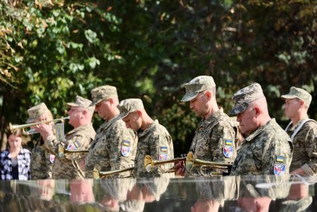 З нагоди 34-ї річниці незалежності України в Одесі вшанували пам'ять героїв (фото, відео)