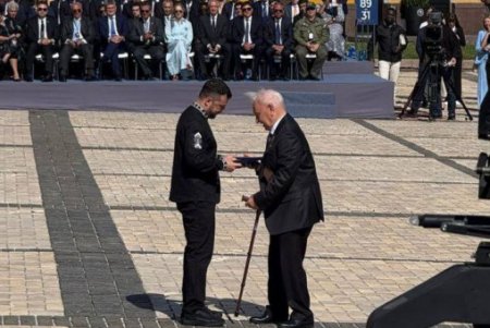 У День Незалежності одесит Роман Шварцман отримав високу державну нагороду (фото)