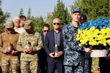 В Одесі вшанували памʼять загиблих Героїв (фото)