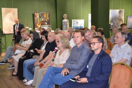 Напередодні Дня міста презентували книгу «ОДЕСА. Історія, традиції, любов та біль» (фото)