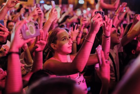 Святкування Дня міста в Одесі завершилося концертом на Дерибасівській (фото, відео)