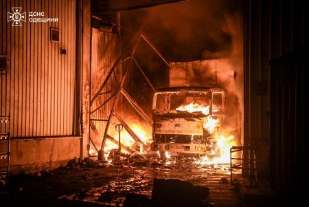 Вночі ворог атакував Одесу ударними безпілотниками (фото)