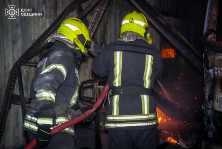 Вночі ворог атакував Одесу ударними безпілотниками (фото)