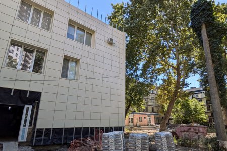 В Одесі реконструюють пологовий будинок (фото)