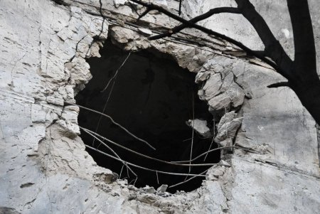 Одеські комунальники оперативно ліквідовують наслідки атаки (фото, відео)