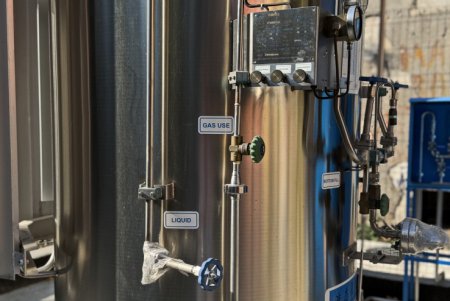 У пологовому будинку № 7 ремонтують систему газопостачання