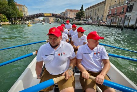 Український ял - вперше на історичній регаті у Венеції (фото)