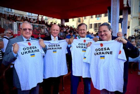 Український ял - вперше на історичній регаті у Венеції (фото)