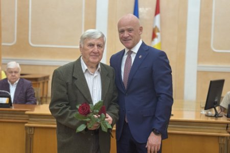 За підсумками минулого року мер Одеси нагородив спортсменів з різних видів спорту (фото, відео)