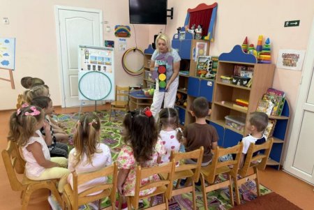 Юних одеситів знайомлять з правилами безпечної поведінки на вулицях та у транспорті (фото)