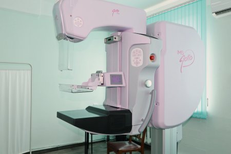В Хаджибейському районі Одеси з'явився сучасний мамограф  (фото)