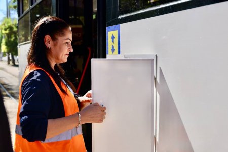 В Одесі запускають серійне переобладнання підйомниками трамваїв «Татра» (фото, відео)