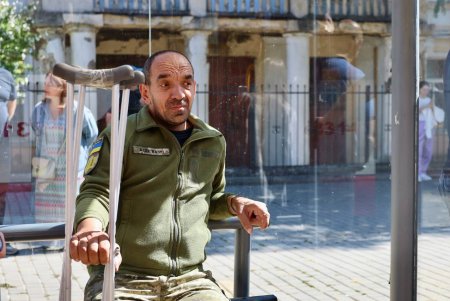 В Одесі запускають серійне переобладнання підйомниками трамваїв «Татра» (фото, відео)