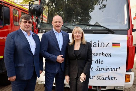 Одеса передала рятувальну техніку сусіднім громадам (фото, відео)