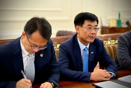 Мер Одеси провів зустріч з Надзвичайним і Повноважним Послом Китаю (фото)