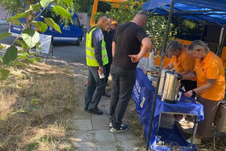 В Київському районі оперативно ліквідовують наслідки ворожої атаки (фото) В Київському районі оперативно ліквідовують наслідки ворожої атаки (фото)