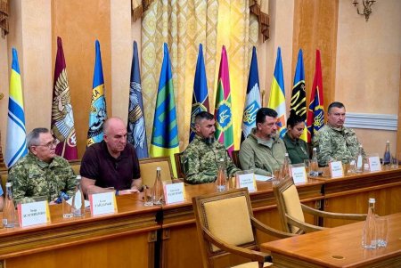 Одеса надає значну допомогу військовим (фото, відео)