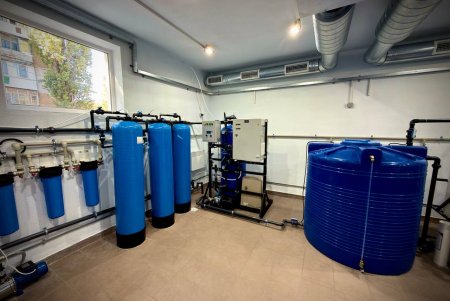 Сучасний бювет з артезіанською свердловиною відкрили в Одесі (фото, відео)