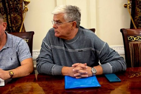 Мер Одеси провів нараду щодо демонтажу тимчасових споруд в Одеському зоопарку (фото)