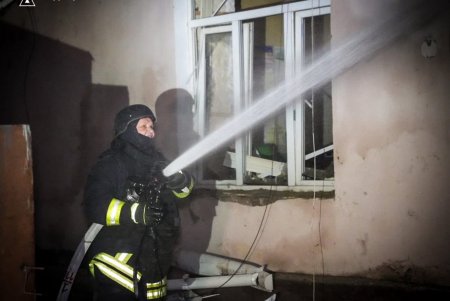 Вночі ворог завдав масованого удару по Одесі: є постраждалі (фото)