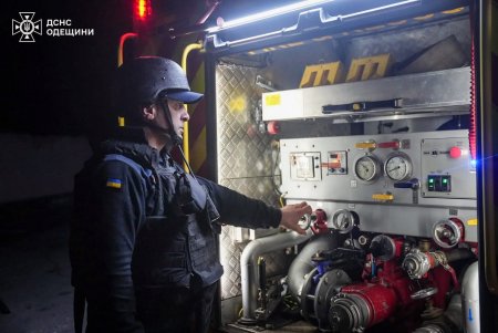 Вночі ворог завдав масованого удару по Одесі: є постраждалі (фото)