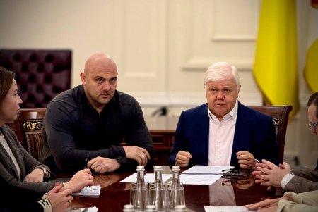 В Одесі провели зустріч з керівниками депутатських комісій та головами фракцій (фото)