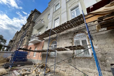 В Одесі відновлюють найстарішу лікарню міста (фото, відео)