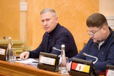 Виконком підтримав тимчасовий порядок меж територій прибирання багатоквартирних будинків (фото)