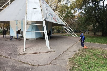 Комунальники проводять технологічне обслуговування устаткування бюветів (фото)