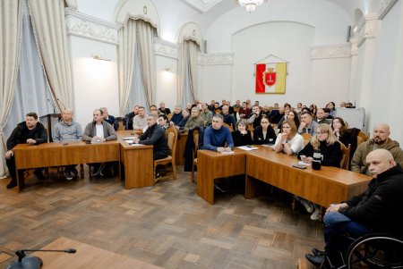 Одеса формує концепцію благоустрою узбережжя: зустріч з орендарями пляжів (фото)