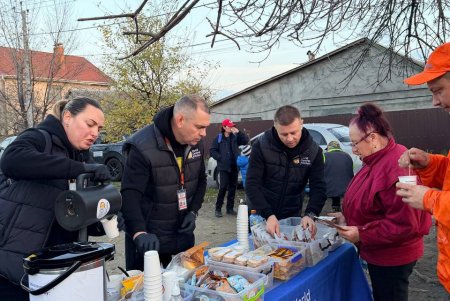 Постраждалим після ворожої атаки надали допомогу (фото)